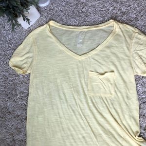 AERIE Super Soft Yellow Pocket Tee. Size Medium